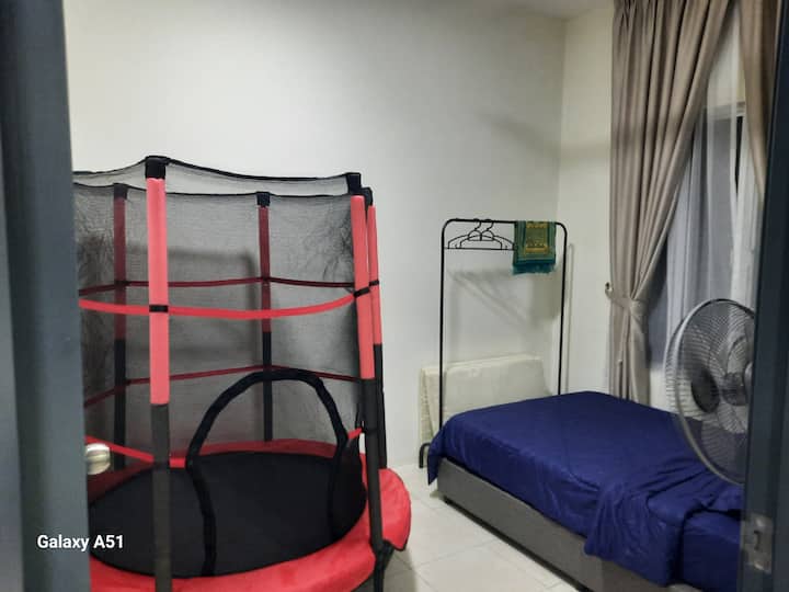 غرفة النوم 2