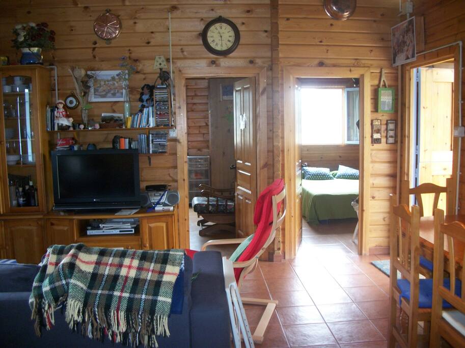 Salon y habitaciones