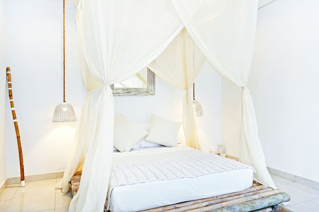 Half Moon Room