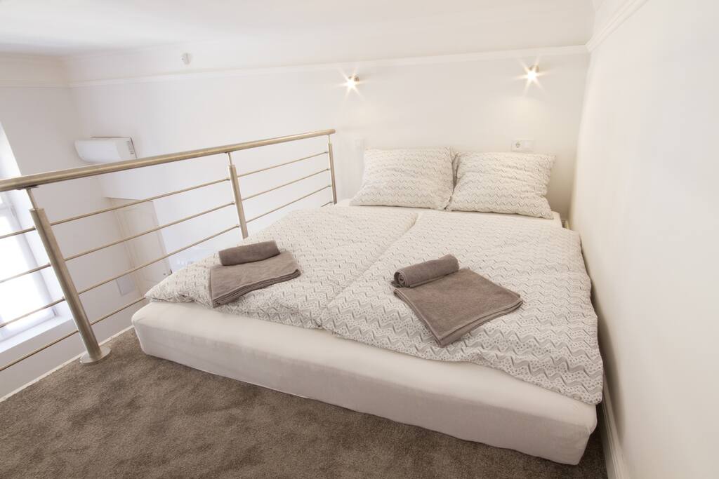 Gallery Bedroom