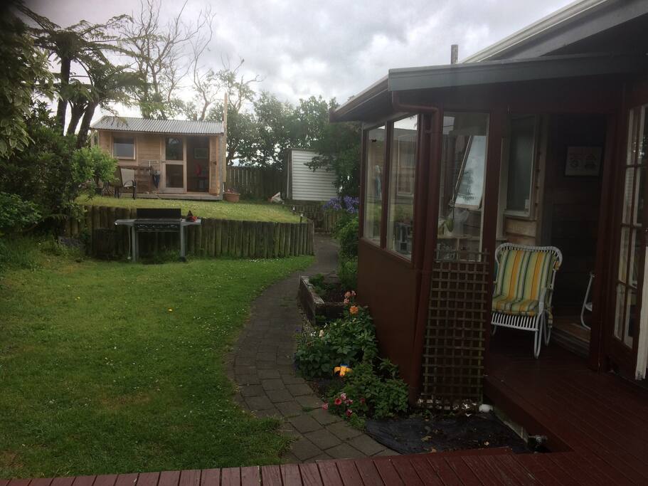 Two bedroom apartment plus easily accessible sleepout.