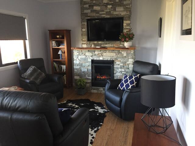 Manna Hill Farm Cottages – a slice of Heaven! gallery image 2