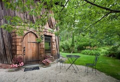 Enchanted+Tiny+Tower+nestled+in+the+Berkshires