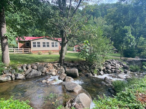 Bear Creek Inn