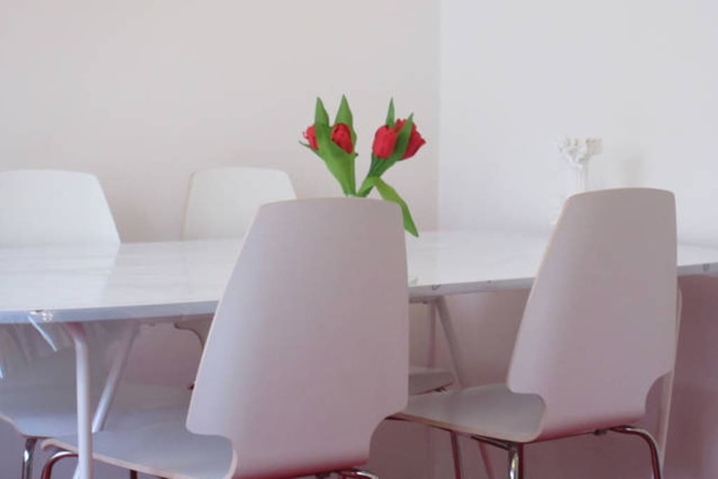 Wohnzimmer mit Gästebett