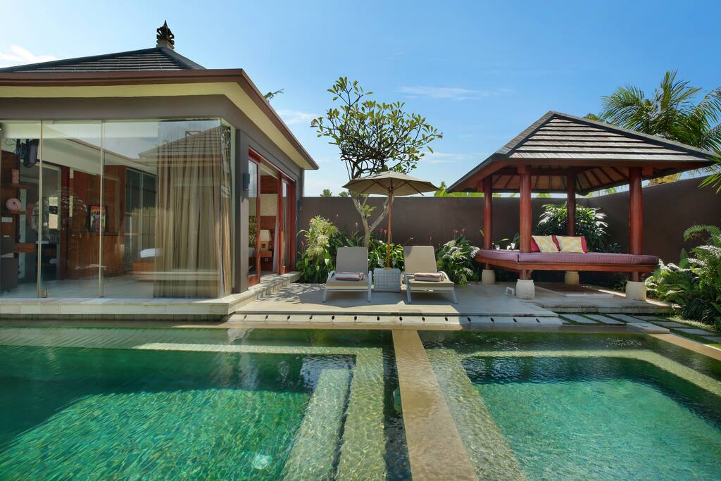 Swimming Pool3