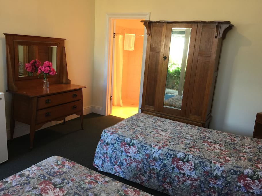 Private room with ensuite