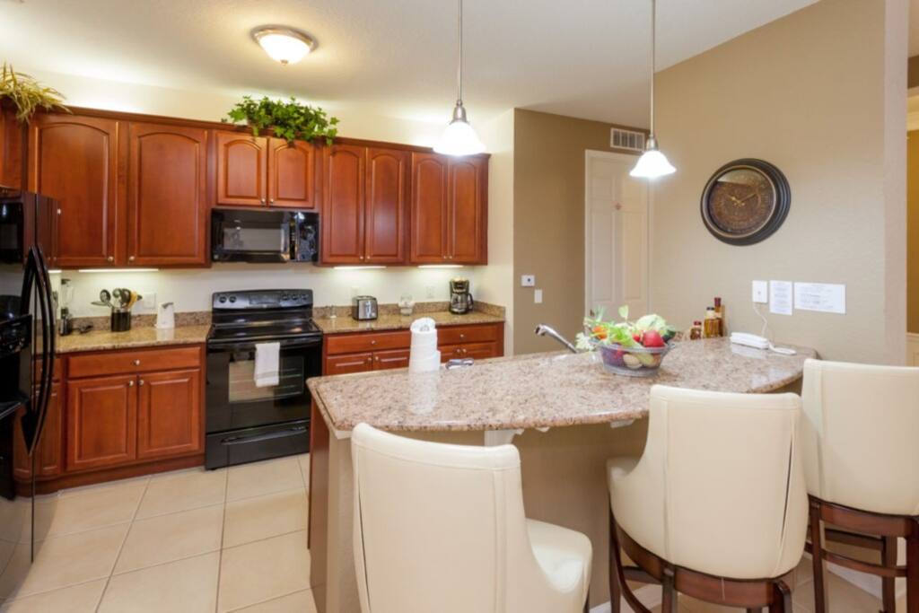 Indoors,Kitchen,Room,Microwave,Oven