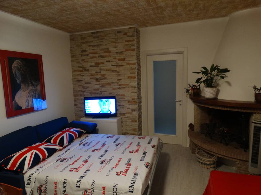 Soggiorno con divano letto