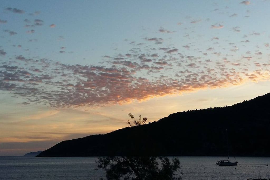 Sunset at Komiza's bay, from the apartment!