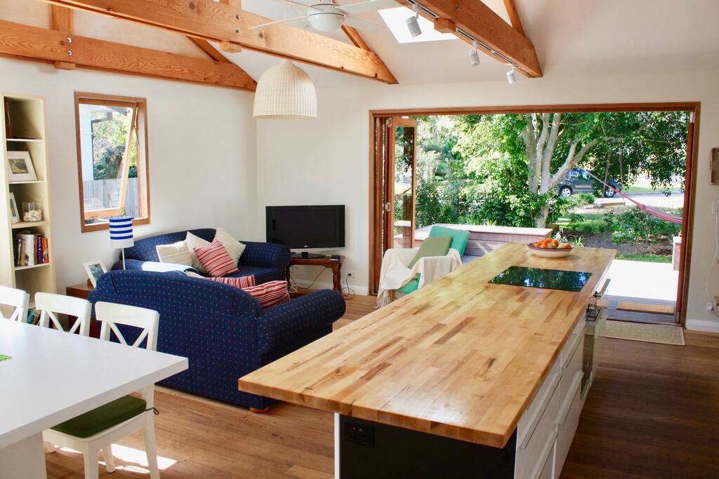 Front House Living through to Front Deck