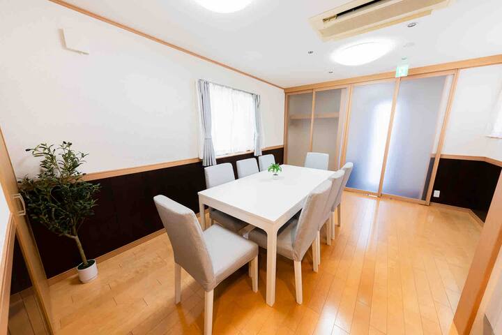 【マンスリー用】新宿徒歩圏内！100平米のモダン戸建てで贅沢な東京ステイ gallery image 5