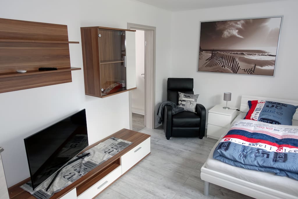 Wohn- und Schlafzimmer (Ansicht2)