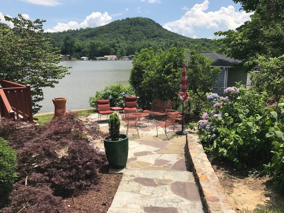 Garden and patio over looking the lake