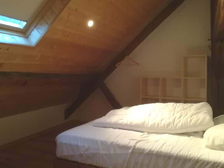 Chumba cha kulala ghorofa ya 2, kitanda cha watu wawili