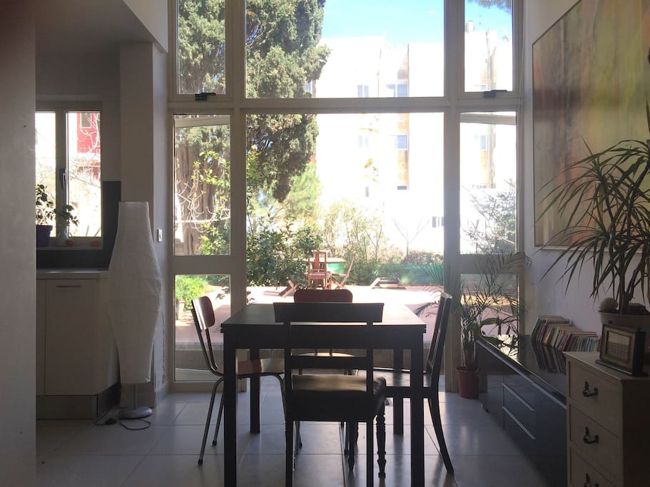 View on the garden from the kitchen / living.