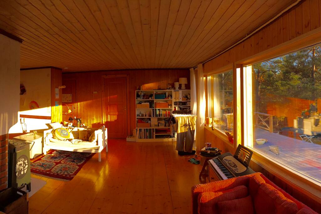Open plan and a large sundeck