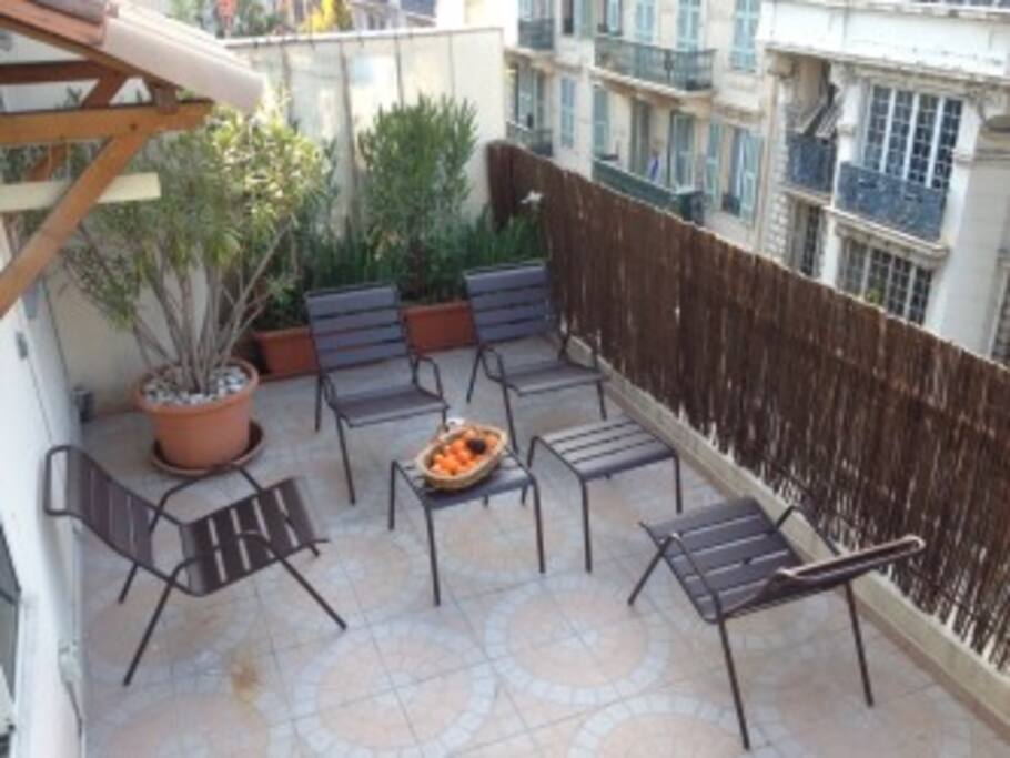La terrasse pour lire ou se reposer
