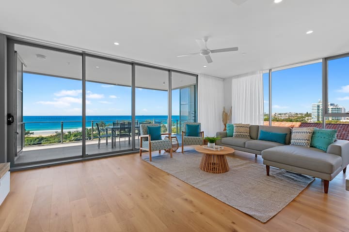 Stunning Beach & Ocean View Apartment – Rise