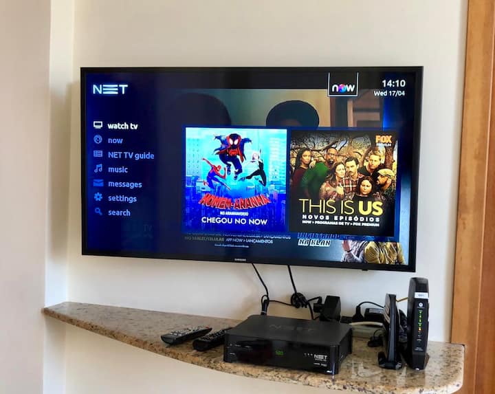 تلفزيون سامسونج ذكي عالي الوضوح 40بوصة ، مع قنوات كابل ونيتفليكس ويوتيوب