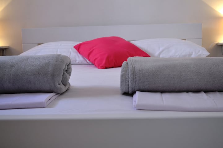 Спална соба 1