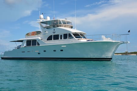 luxury boat rentals bahamas top 20 bahamas boat yacht and houseboat rentals airbnb luxury boat rentals bahamas top 20 bahamas boat yacht and houseboat rentals airbnb