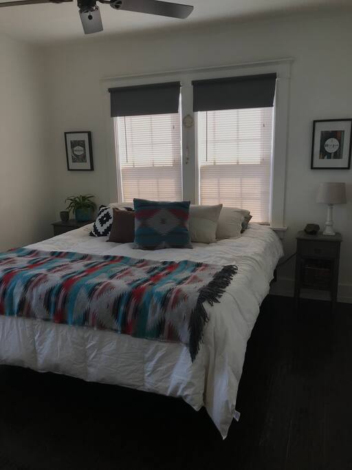 Pet-free version. The grey blinds come down creating complete darkness for those sleeping-in, relaxing days.