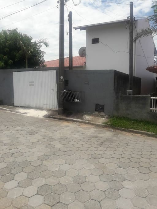 frente da casa.
