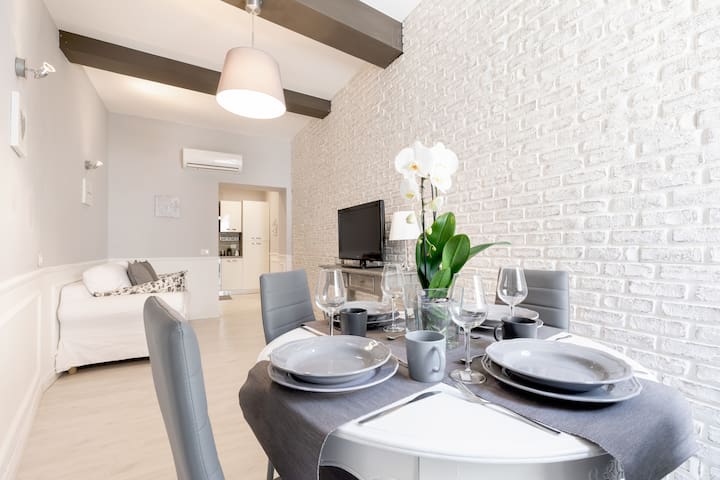 Airbnb Rome Vacation Rentals Places To Stay Lazio