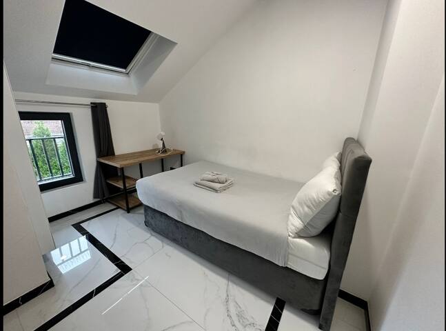 Beautiful VIP apartment Brussel Centraal gelegen gallery image 5