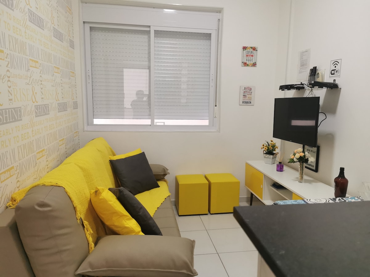 Top performing Airbnb: Be happy on the beach, a charming city🙏 in Santos