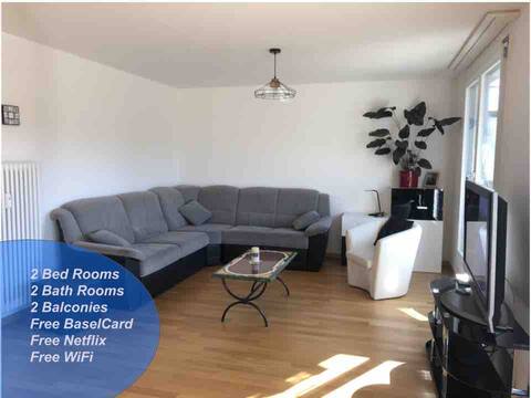 Bright modern 130sqm attic few minutes from center