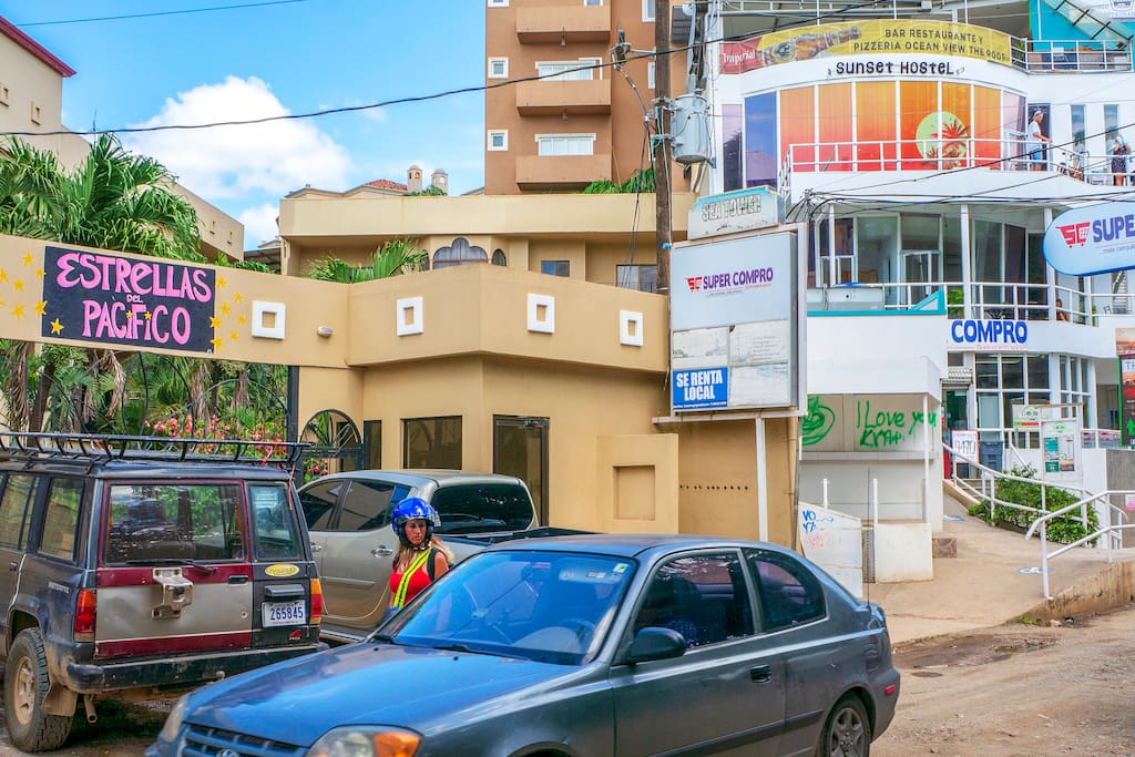 Estrella Del Pacifico Complex