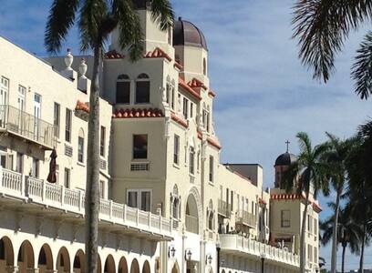 Cozy studio in Palm Beach