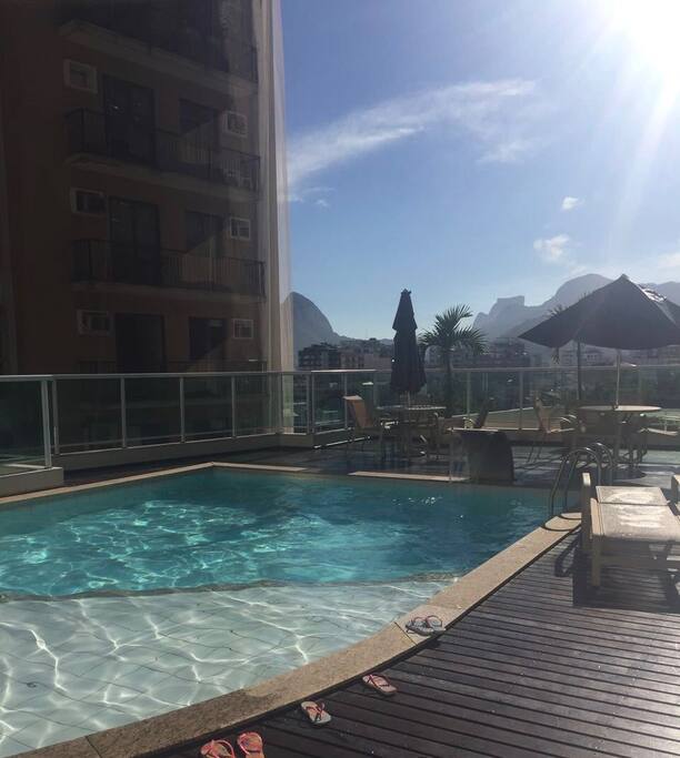 Building swimming pool