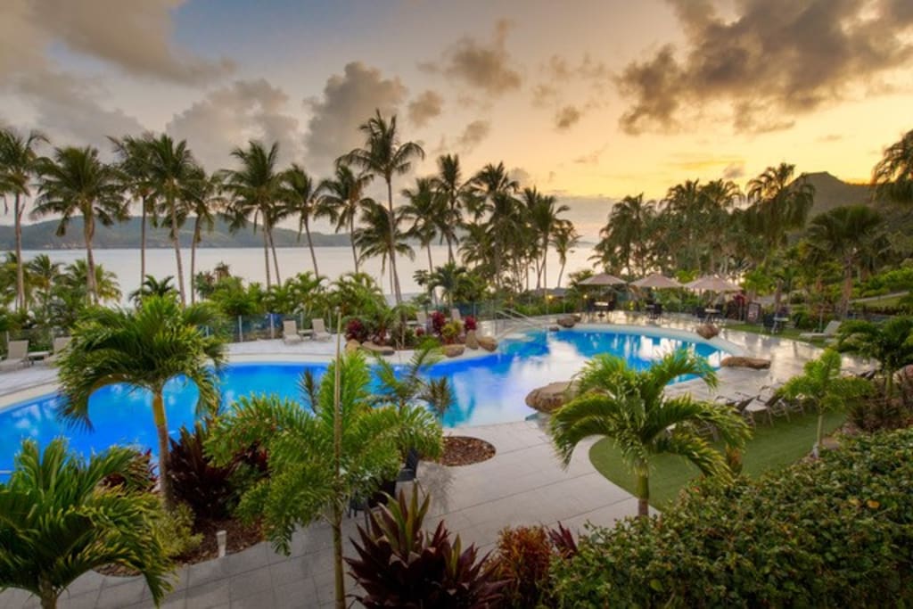 Whitsunday Apartments, Hamilton Island E1303 - Apartments for Rent in