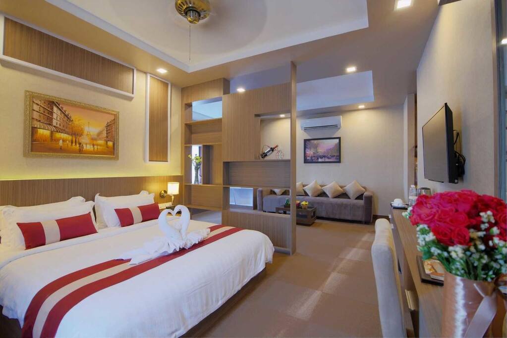 Anik Suite