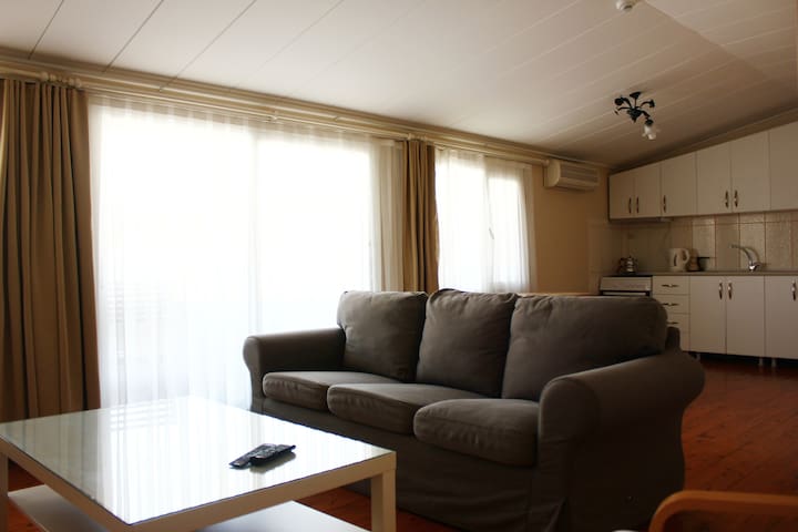 Penthouse Apartment (Partial Sea View)