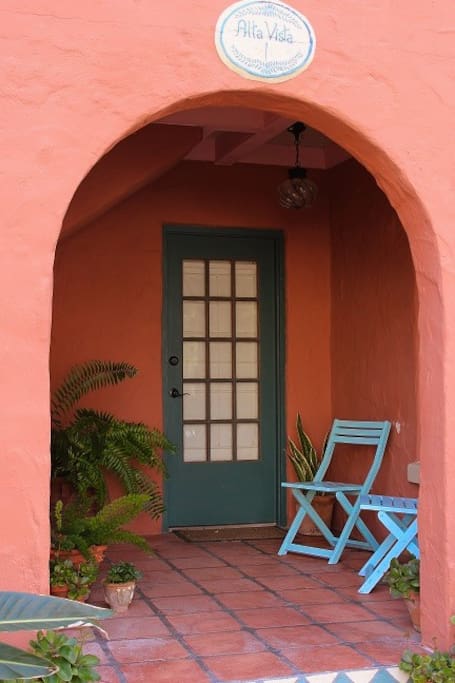 Private front porch