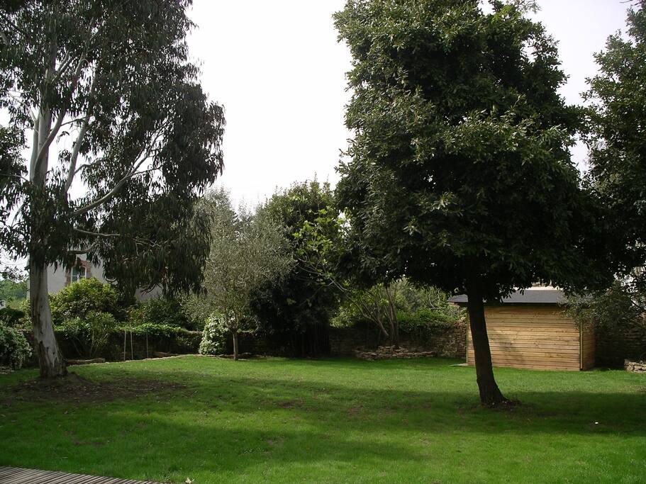 le jardin entièrement clos