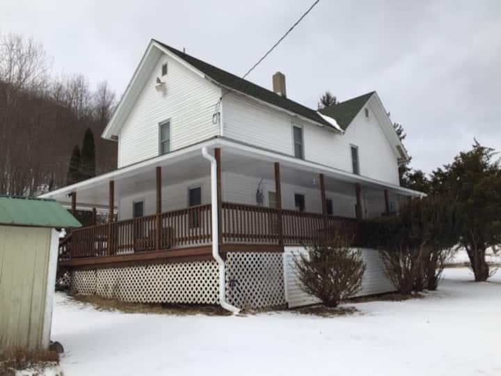 The Old Alth Farm and Pavilion near Cherry Springs Farm stays for
