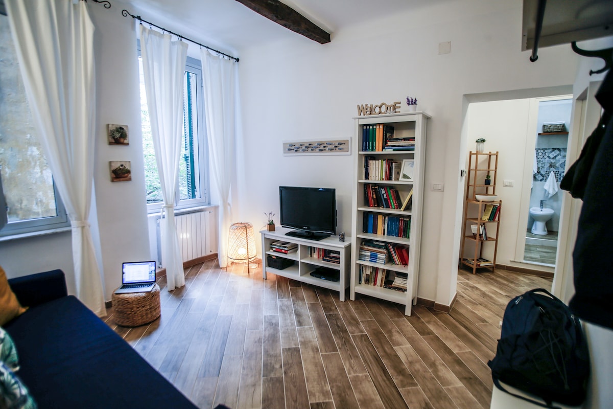 Top Airbnb: Live in the heart of Genoa's historic center in Genova