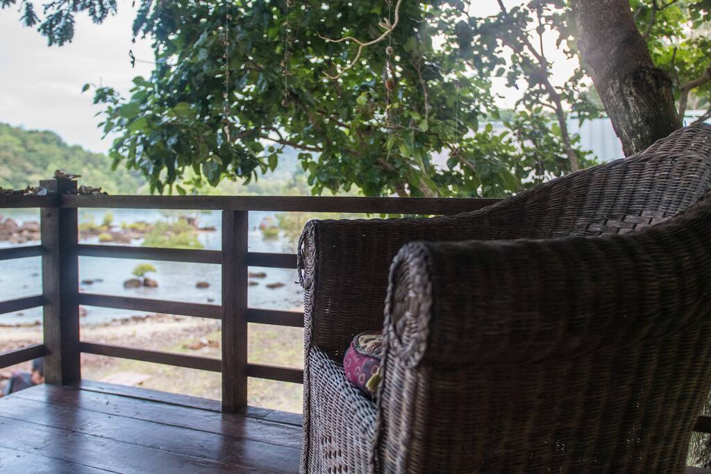 balcony