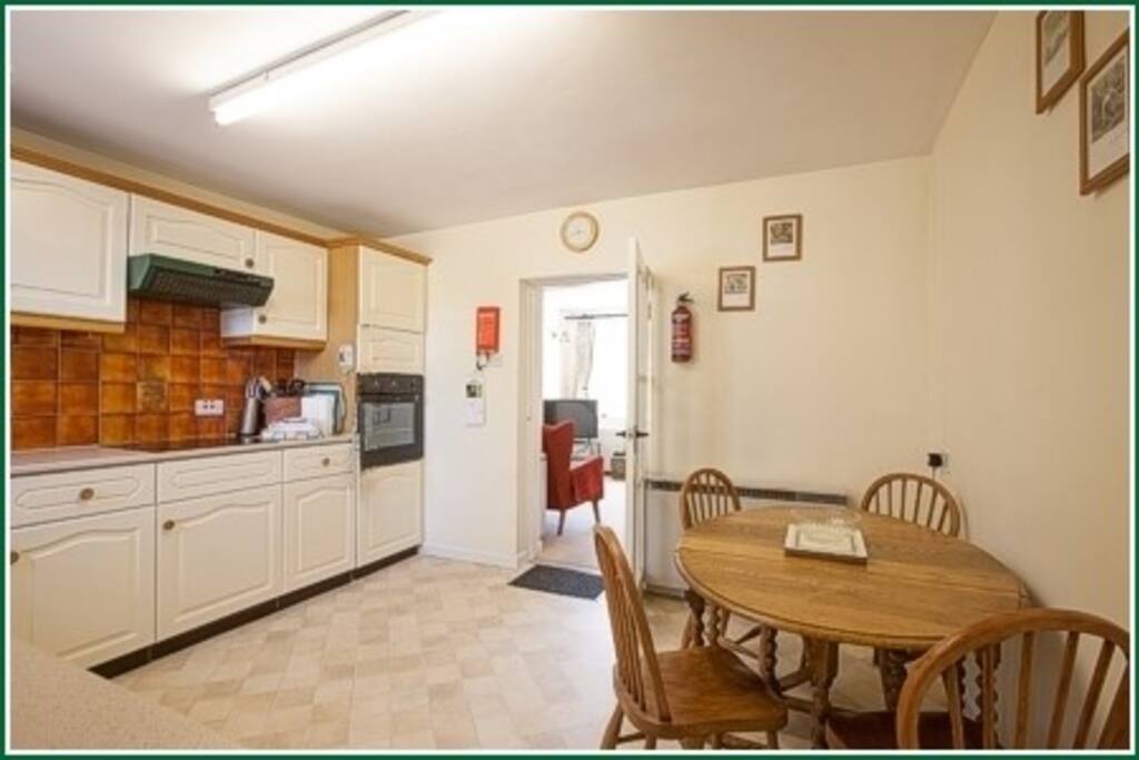 Well-equipped kitchen
