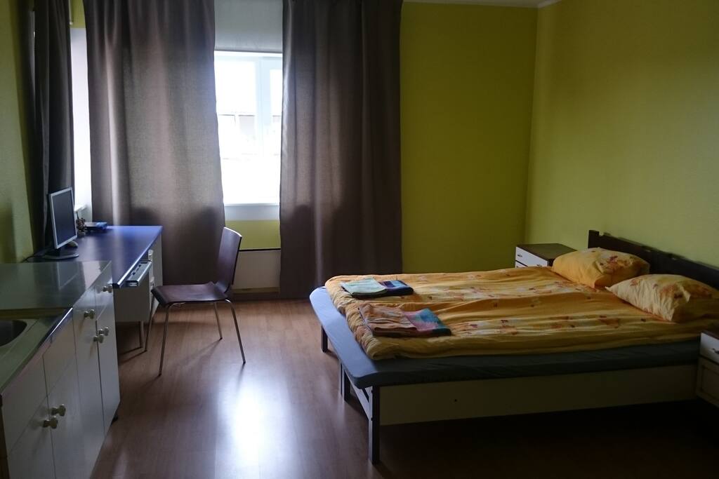 1st room