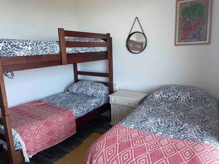 Dhomë gjumi 4