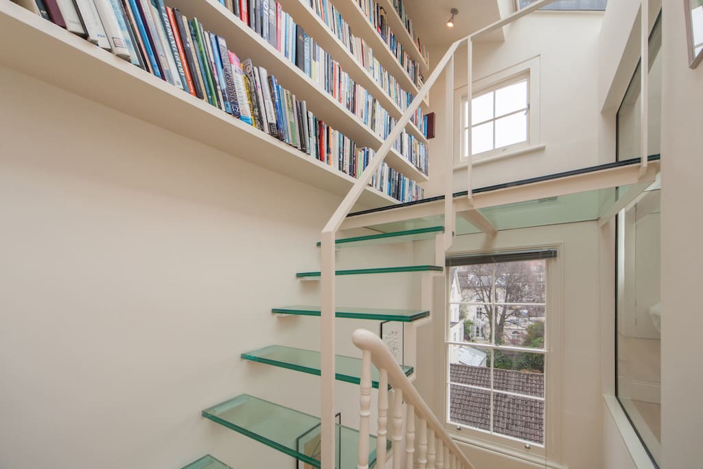 brilliant use of glass
for library, relaxing reading area