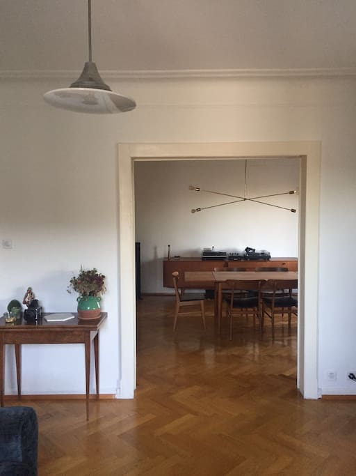 Living room connecting to dining room