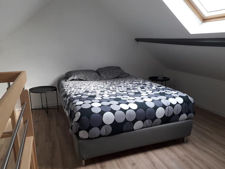 Chumba cha 2 cha kulala kwenye ghorofa ya pili