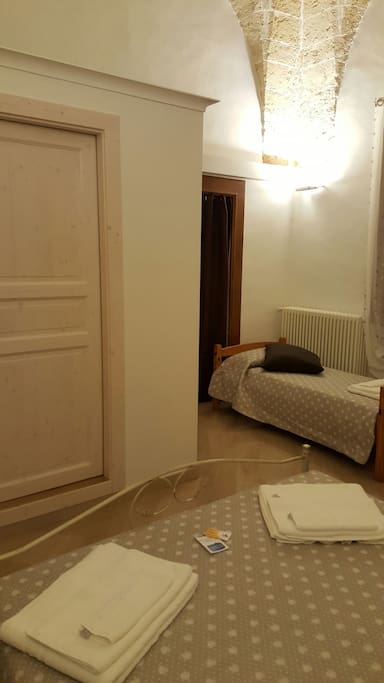 CAMERA DA LETTO.